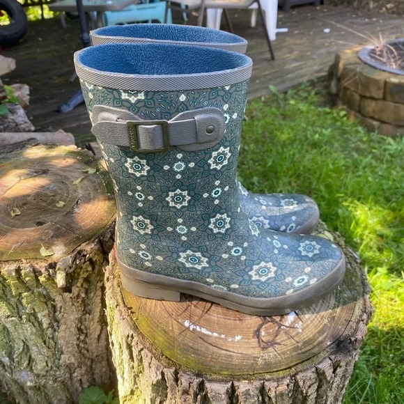 Chooka Eastlake Isa Mid Rain Boot Wellie Mandala Print Gray Womens 6 - Picture 1 of 8